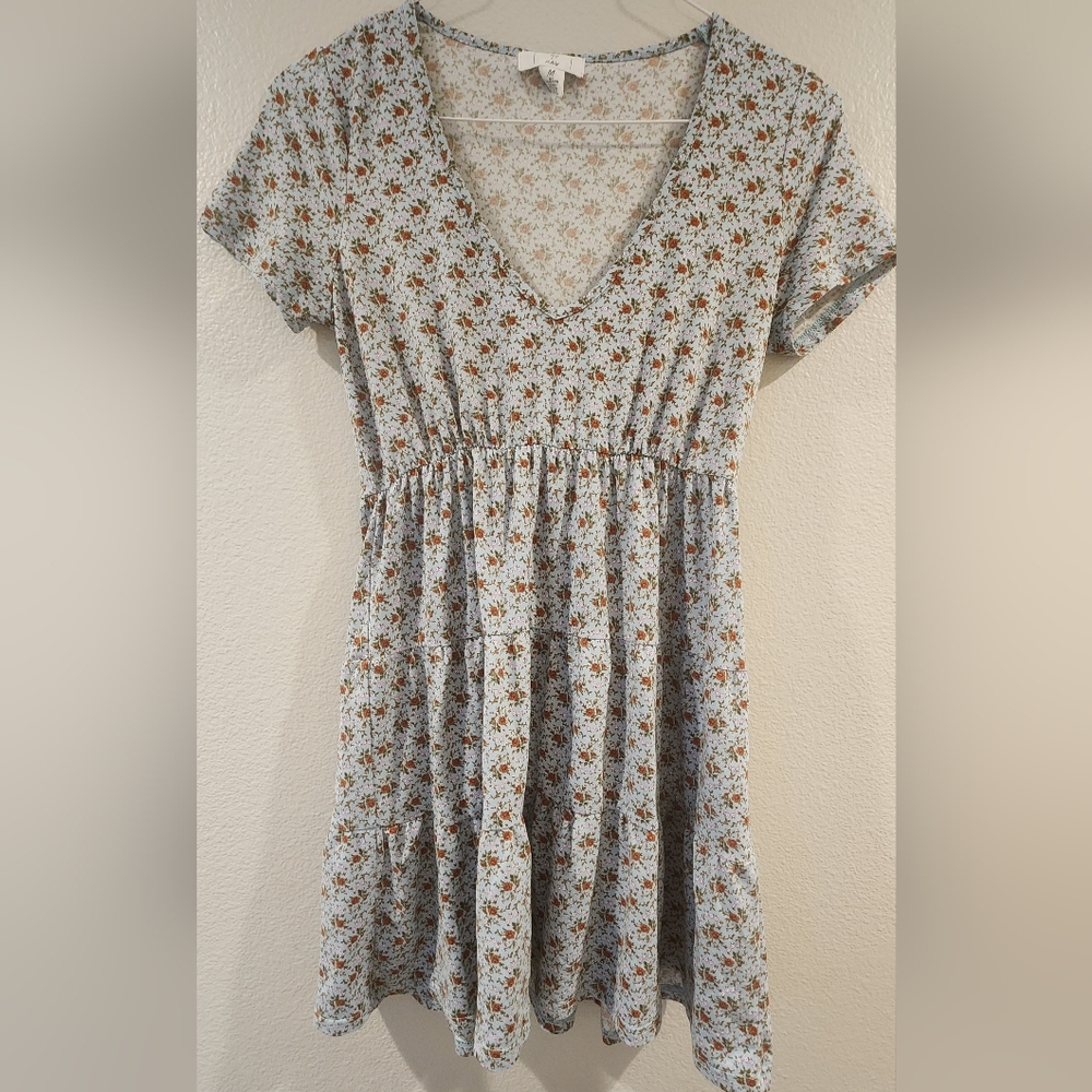 Ivy & Main Floral V-Neck Dress